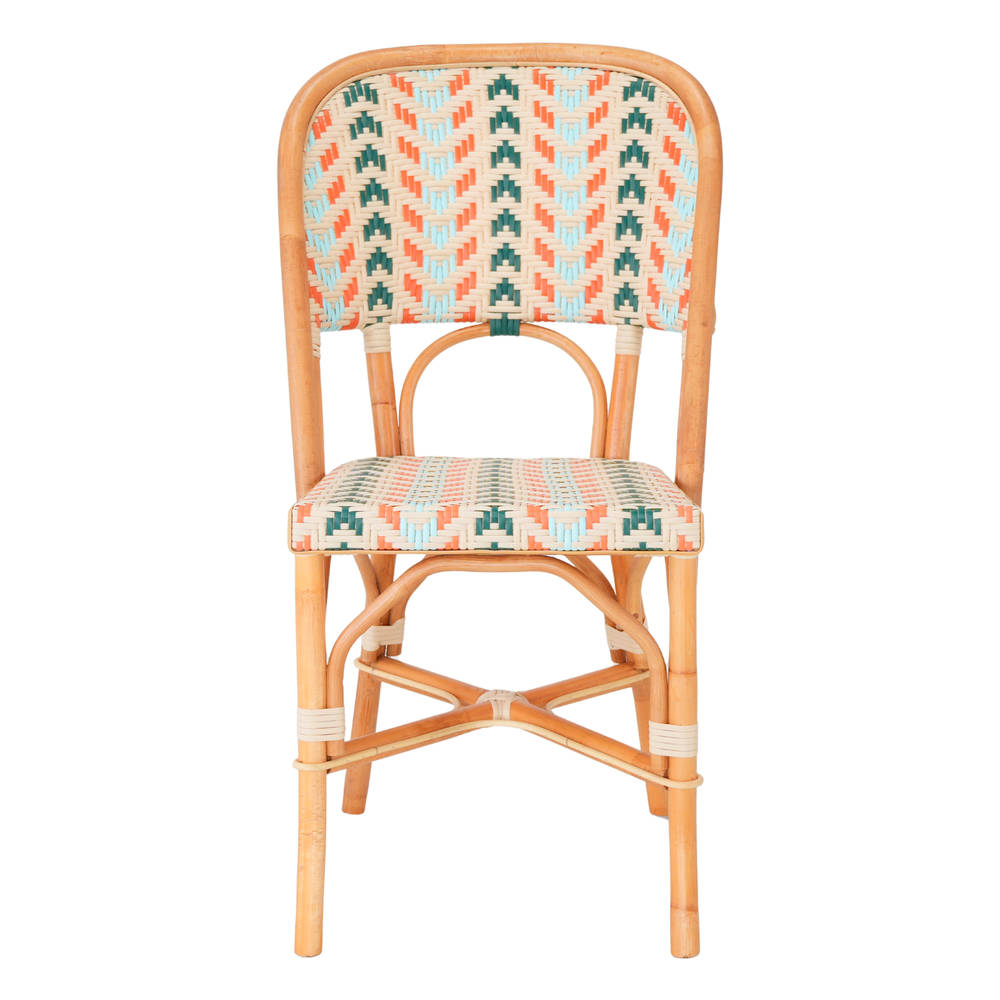 Silla de ratán sintético Matignon, de estilo Bistro.
Estructura de ratán natural.
Asiento en médula de ratán sintético.
No apta para exterior. frontal
